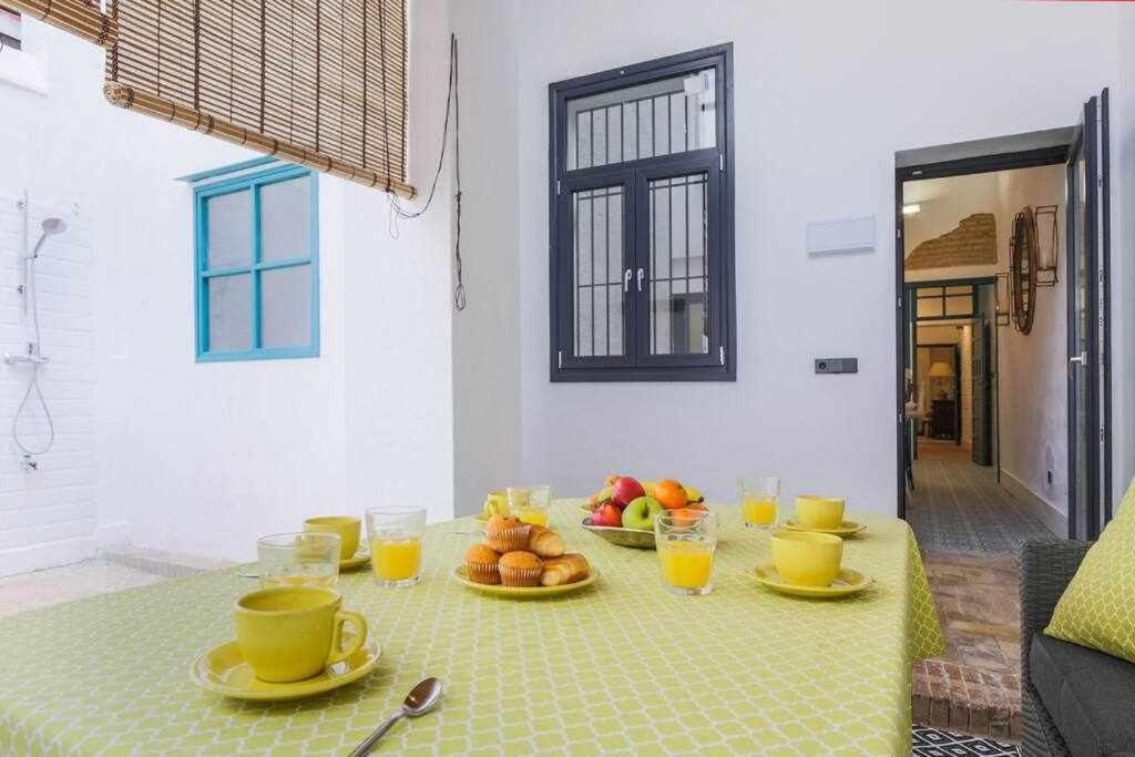 סביליה Monkeys Apartments Betis Chill Out מראה חיצוני תמונה